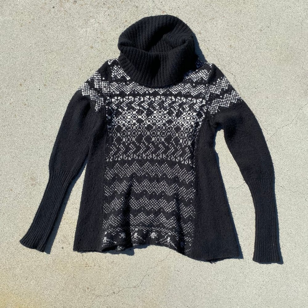 Free People Black and White Sweater